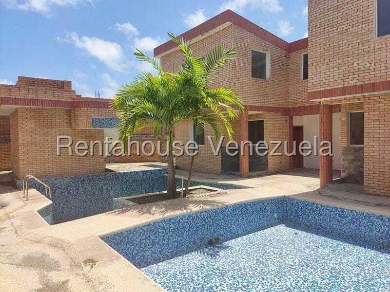 Apartamento (Duplex) en Venta en Flamingo, Falcon - 28