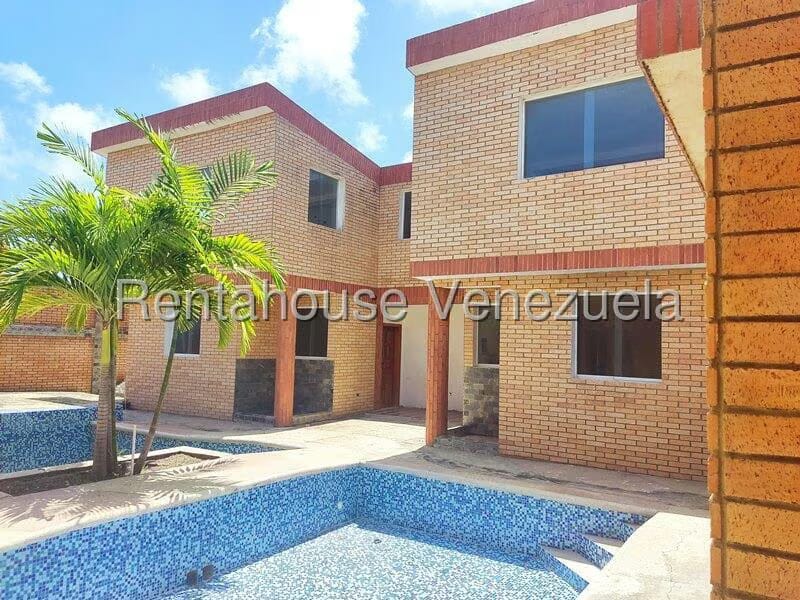 Apartamento (Duplex) en Venta en Flamingo, Falcon - 30
