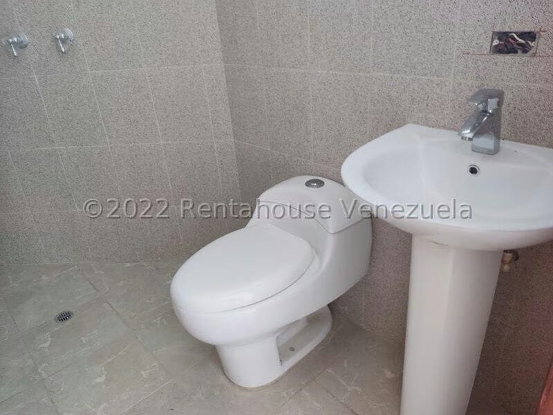 Apartamento (Duplex) en Venta en Flamingo, Falcon - 8