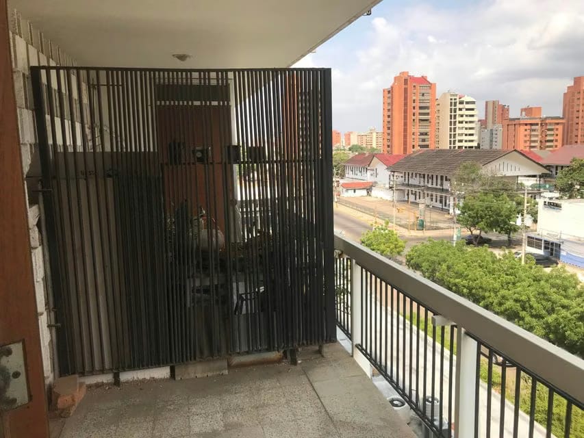 Comercial (Oficina) en Alquiler en Avenida Bella Vista, Zulia - 8
