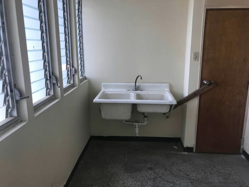 Comercial (Oficina) en Alquiler en Avenida Bella Vista, Zulia - 10