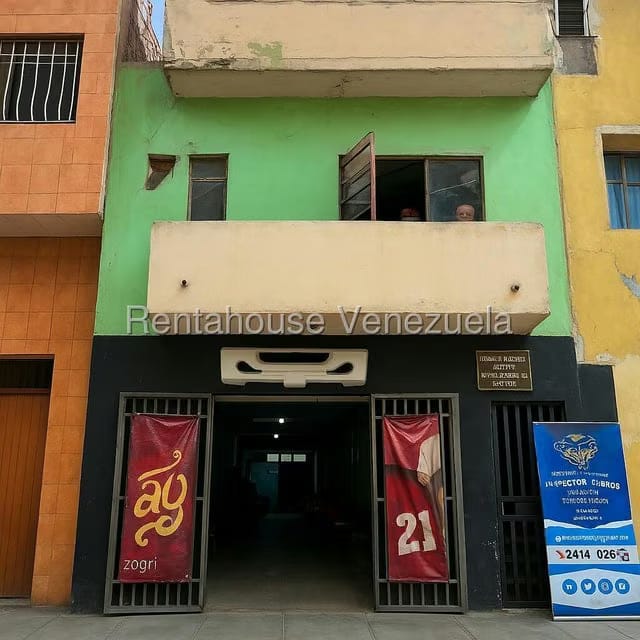 Casa (Multipes Niveles) en Venta en Parroquia Altagracia, Distrito Metropolitano