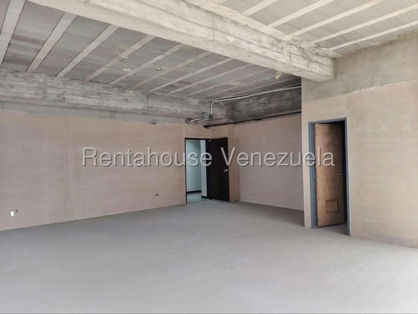 Comercial (Oficina) en Venta en Zona Este, Lara - 10