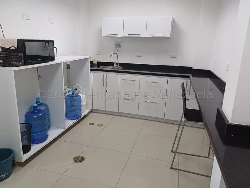 Comercial (Edificio) en Alquiler en Campo Claro, Distrito Metropolitano - 16