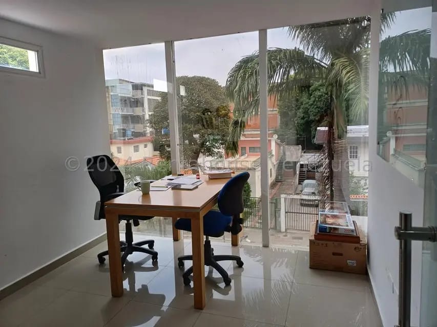 Comercial (Edificio) en Alquiler en Campo Claro, Distrito Metropolitano - 37