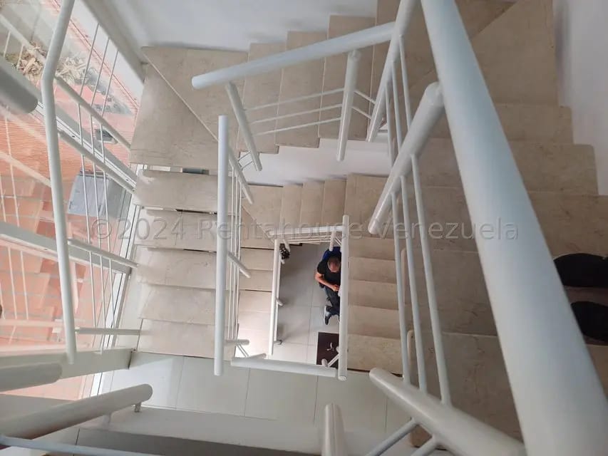 Comercial (Edificio) en Alquiler en Campo Claro, Distrito Metropolitano - 39