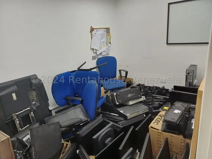 Comercial (Edificio) en Alquiler en Campo Claro, Distrito Metropolitano - 6