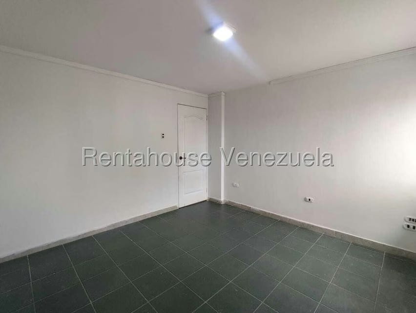 Apartamento (1 Nivel) en Venta en La Florida, Zulia - 16