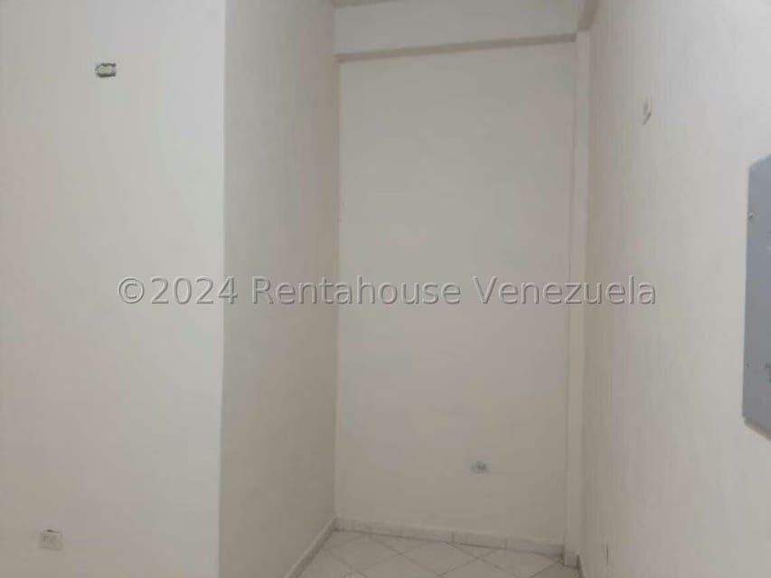 Comercial (Local Comercial) en Alquiler en Centro, Lara - 5