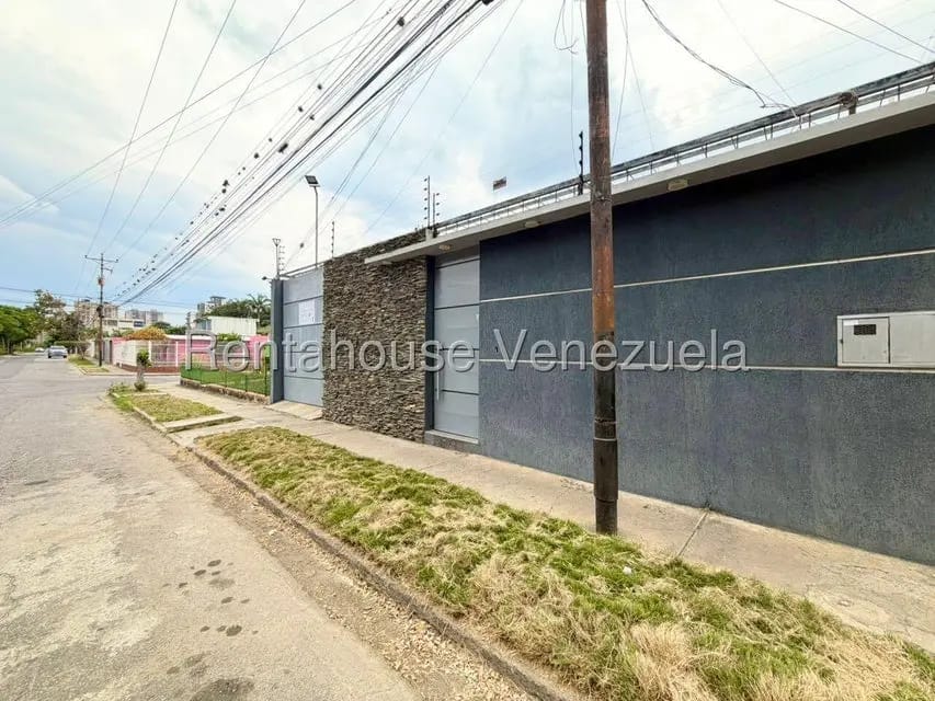 Casa (1 Nivel) en Venta en Fundalara, Lara - 31