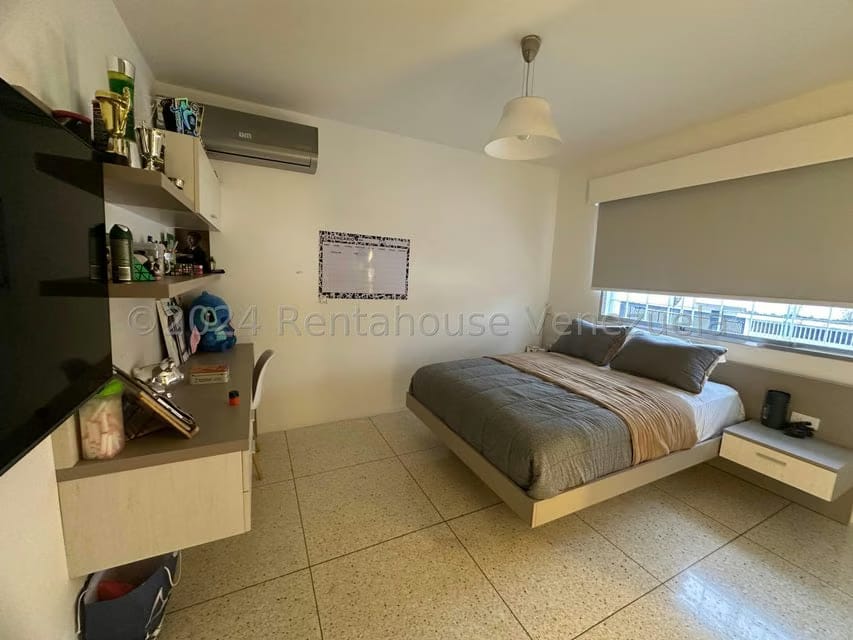Casa (Multipes Niveles) en Venta en Colinas de Bello Monte, Distrito Metropolitano - 11