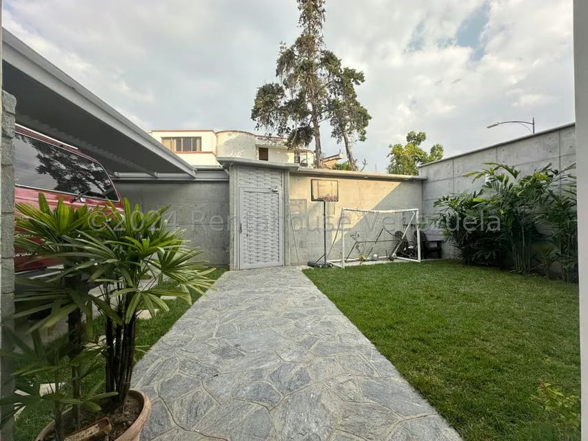 Casa (Multipes Niveles) en Venta en Colinas de Bello Monte, Distrito Metropolitano - 15
