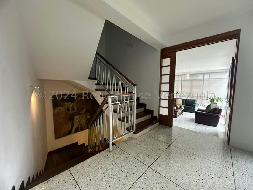 Casa (Multipes Niveles) en Venta en Colinas de Bello Monte, Distrito Metropolitano - 4