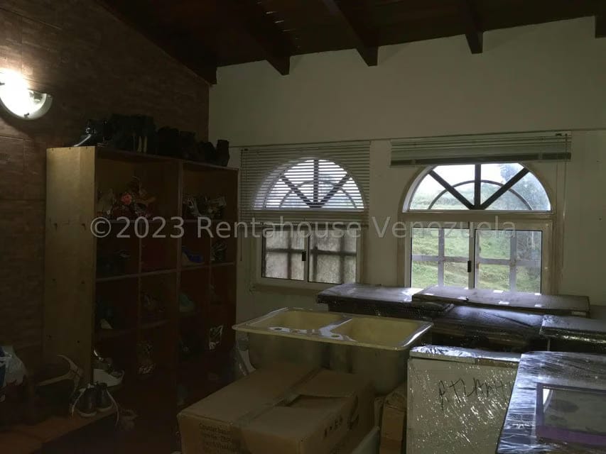 Casa (Multipes Niveles) en Venta en Parque el Retiro, Miranda - 22