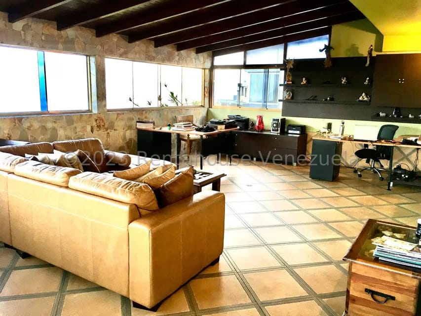 Casa (Multipes Niveles) en Venta en Parque el Retiro, Miranda - 8