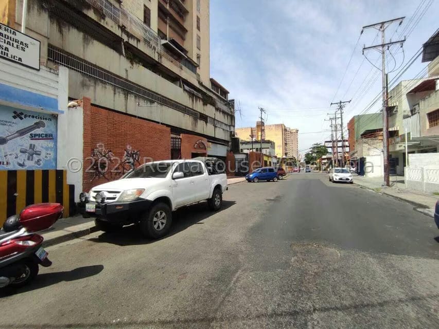 Comercial (Local Comercial) en Venta en Zona Centro, Aragua - 28