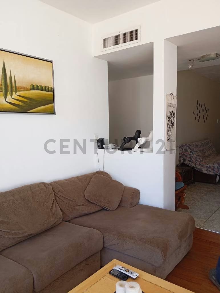 Amplia Casa, con fines residencial y comercial. - 21