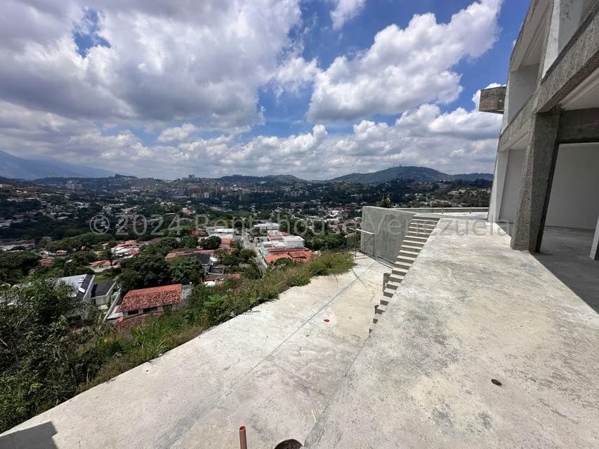 Casa (1 Nivel) en Venta en Prados del Este, Distrito Metropolitano - 15