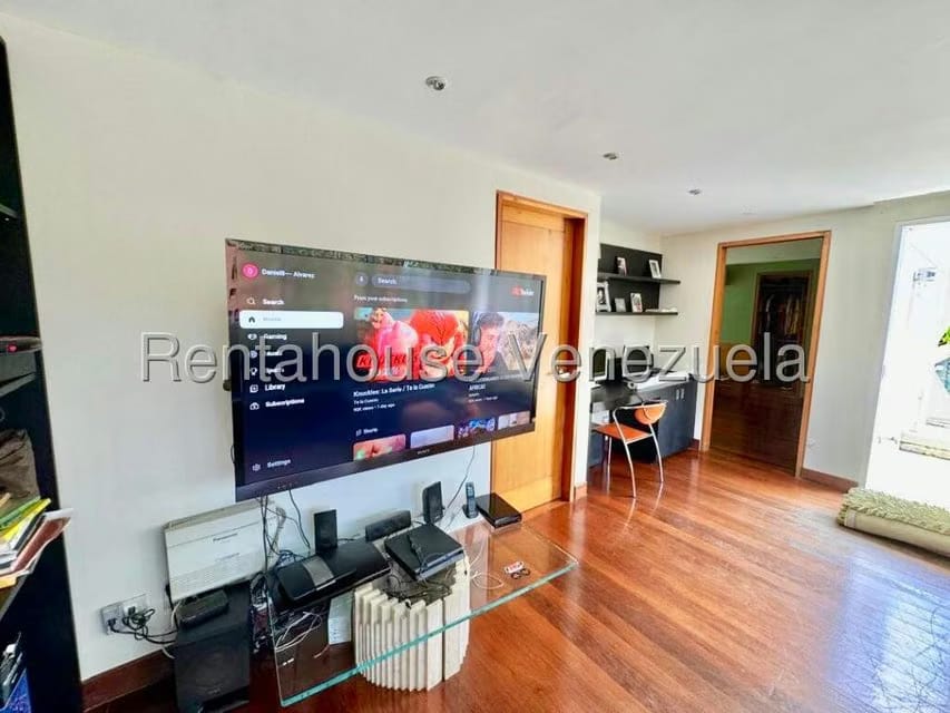Casa (Multipes Niveles) en Venta en La Lagunita Country Club, Distrito Metropolitano - 32