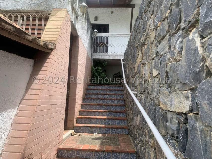 Casa (Multipes Niveles) en Venta en La Lagunita Country Club, Distrito Metropolitano - 2