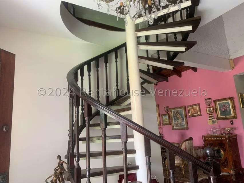Casa (Multipes Niveles) en Venta en La Lagunita Country Club, Distrito Metropolitano - 4