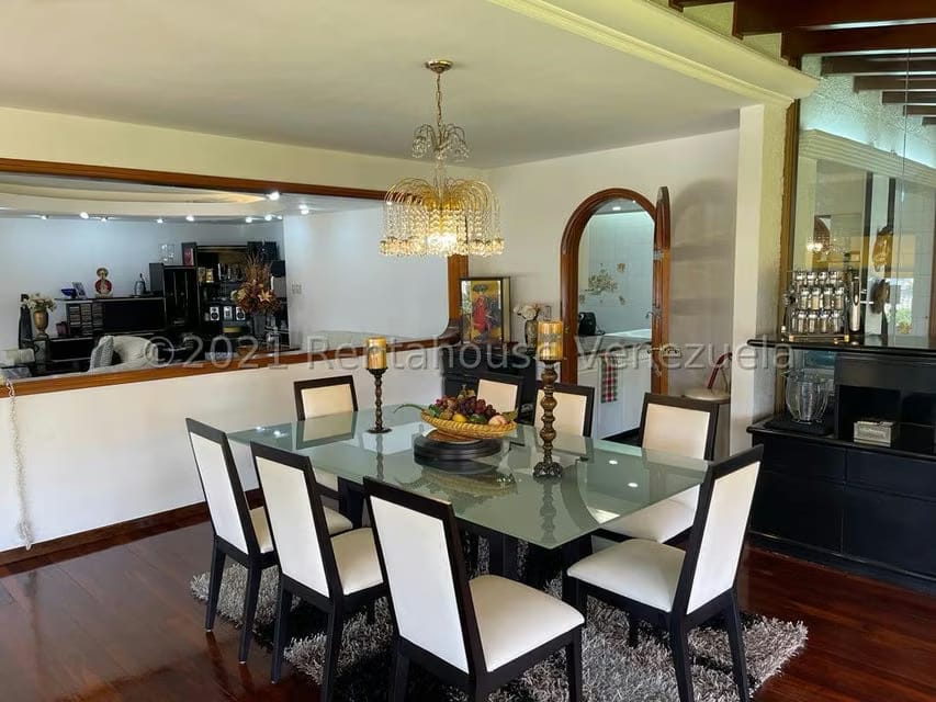 Casa (1 Nivel) en Venta en Colinas de Santa Monica, Distrito Metropolitano - 12