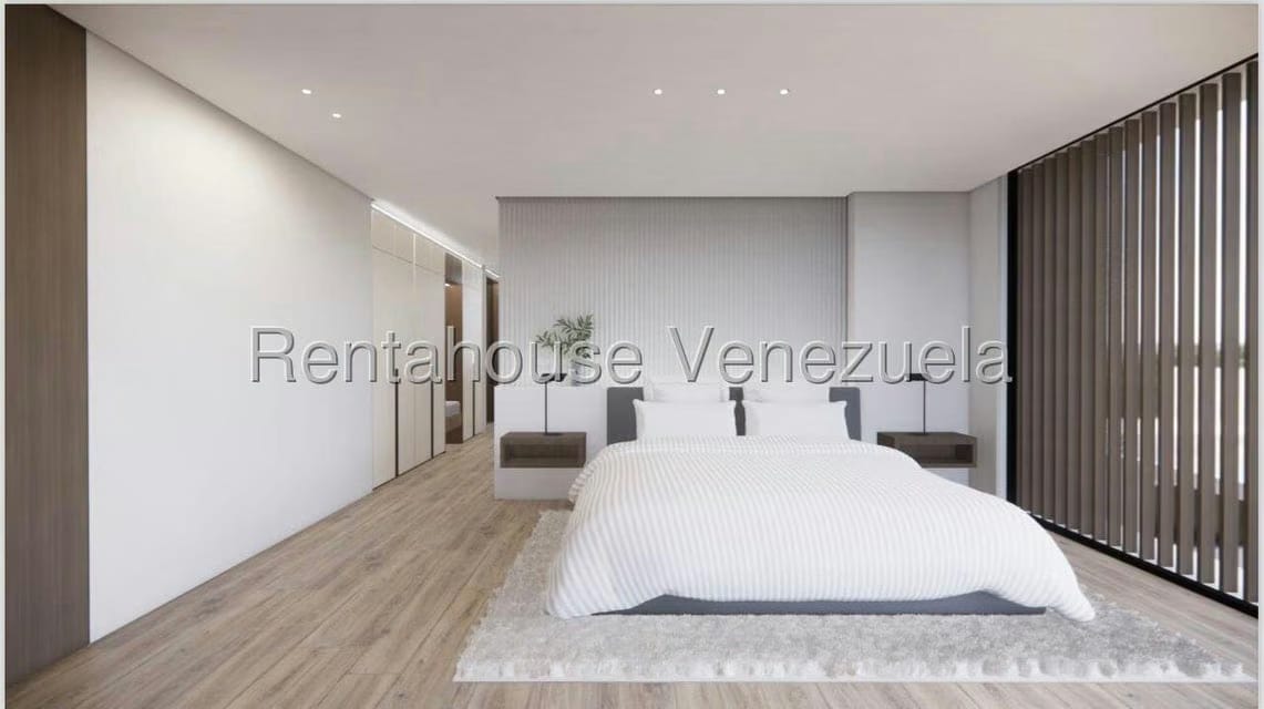 Casa (Duplex) en Venta en Prados del Este, Distrito Metropolitano - 56