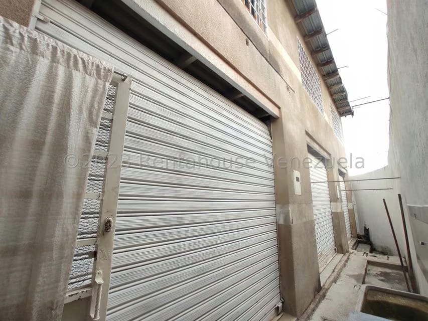 Comercial (Local Comercial) en Venta en El Limon, Aragua - 16