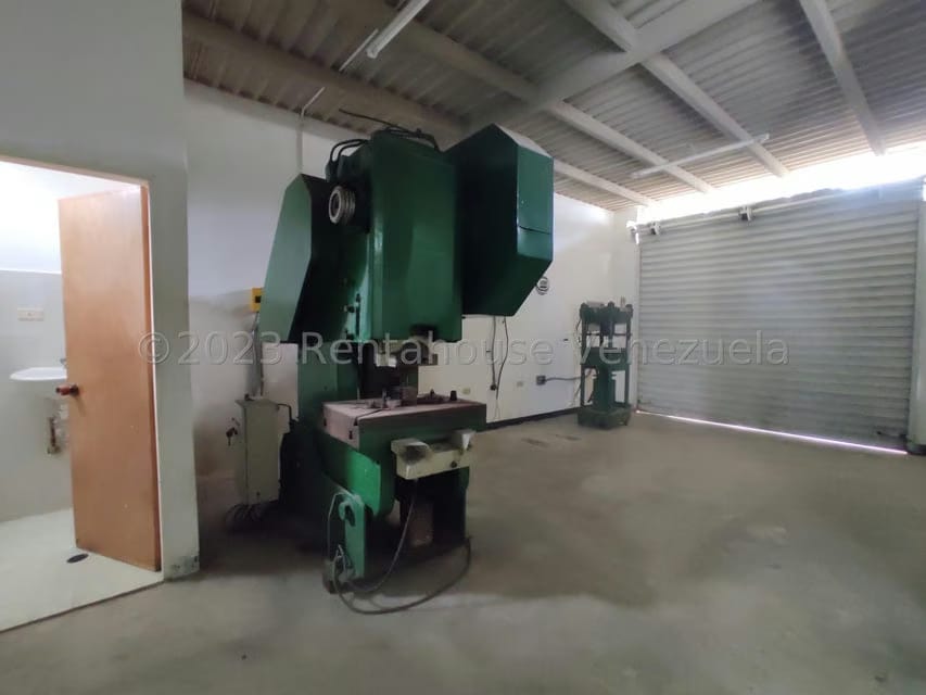 Comercial (Local Comercial) en Venta en El Limon, Aragua - 6