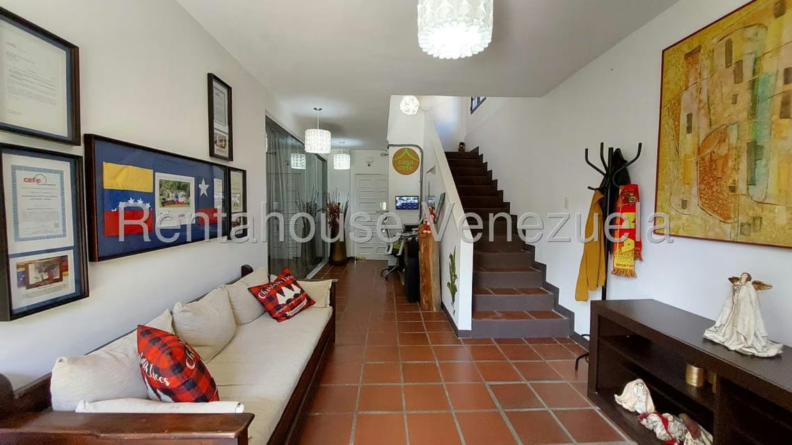 Comercial (Oficina) en Alquiler en El Cafetal, Distrito Metropolitano - 12