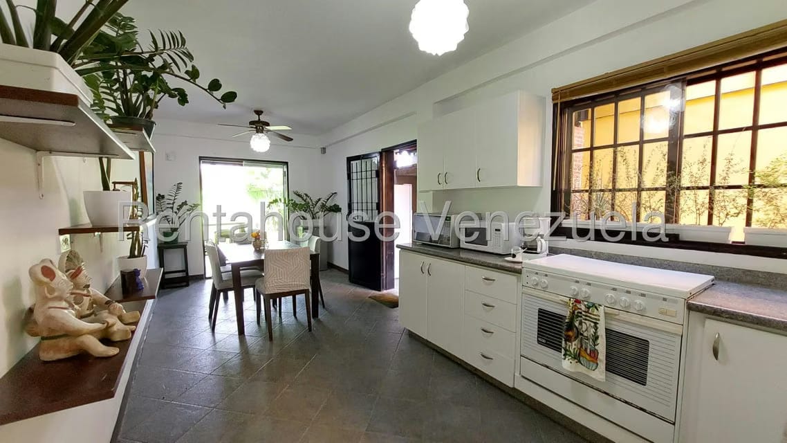 Comercial (Oficina) en Alquiler en El Cafetal, Distrito Metropolitano - 6