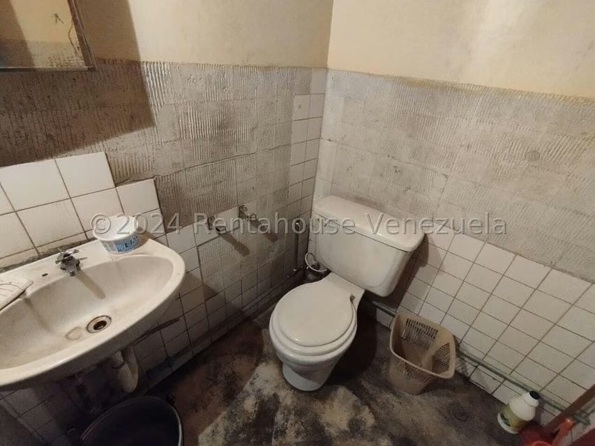 Comercial (Edificio) en Venta en Carretera Nacional El Carmen, Carabobo - 25