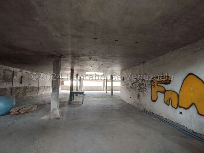 Comercial (Edificio) en Venta en Carretera Nacional El Carmen, Carabobo - 45