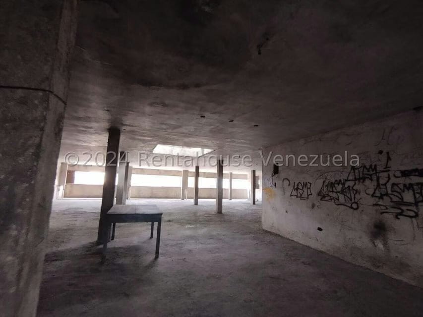 Comercial (Edificio) en Venta en Carretera Nacional El Carmen, Carabobo - 46