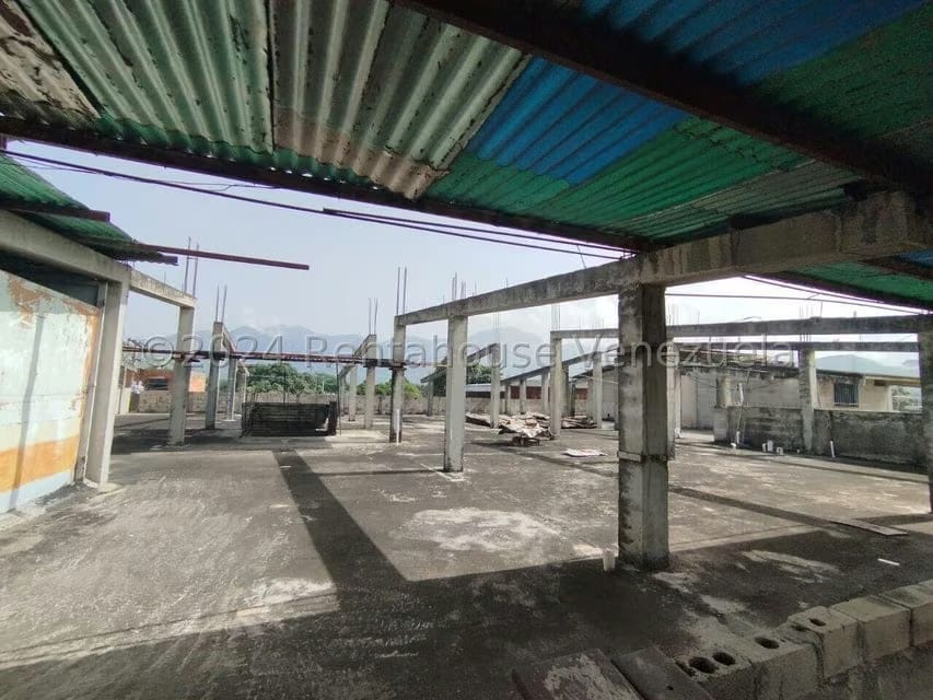 Comercial (Edificio) en Venta en Carretera Nacional El Carmen, Carabobo - 55