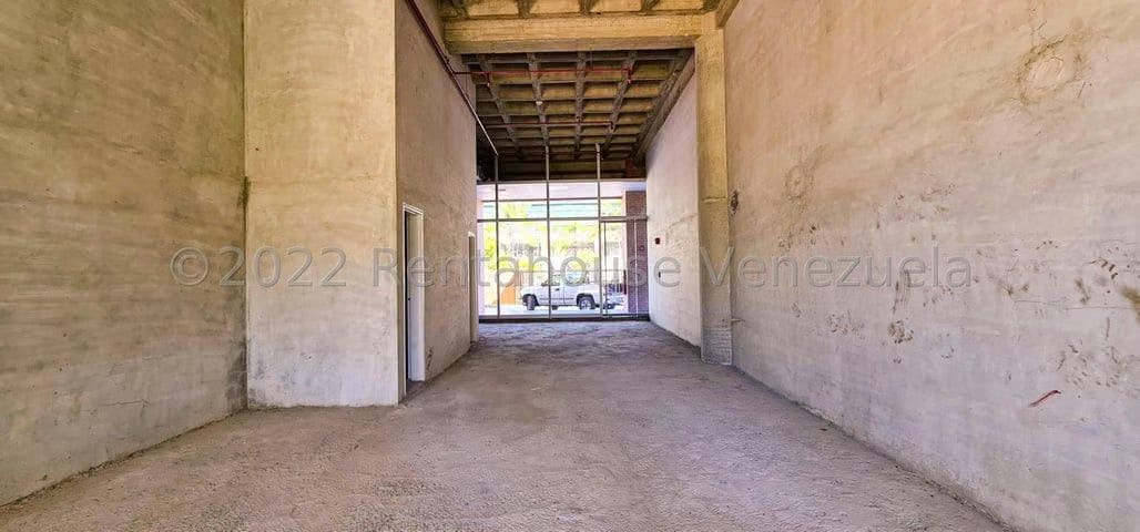 LOCAL COMERCIAL EN VENTA – YENNIEF ROJAS - 4
