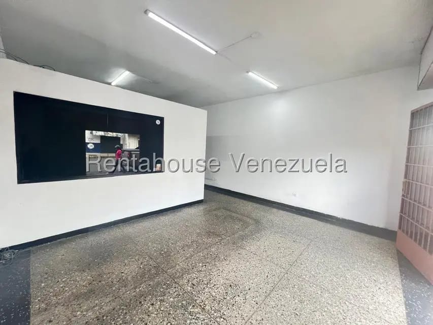 Comercial (Local Comercial) en Alquiler en Centro, Lara - 4