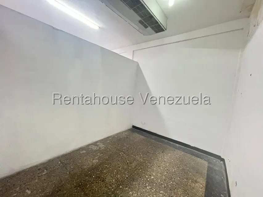 Comercial (Local Comercial) en Alquiler en Centro, Lara - 9