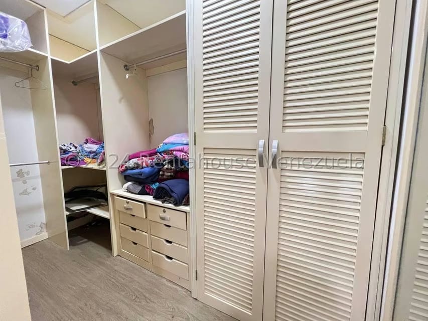 Casa (1 Nivel) en Venta en Bosques de la Lagunita, Distrito Metropolitano - 29