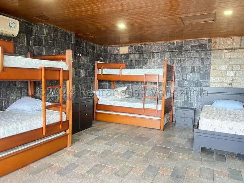 Casa (1 Nivel) en Venta en Bosques de la Lagunita, Distrito Metropolitano - 71