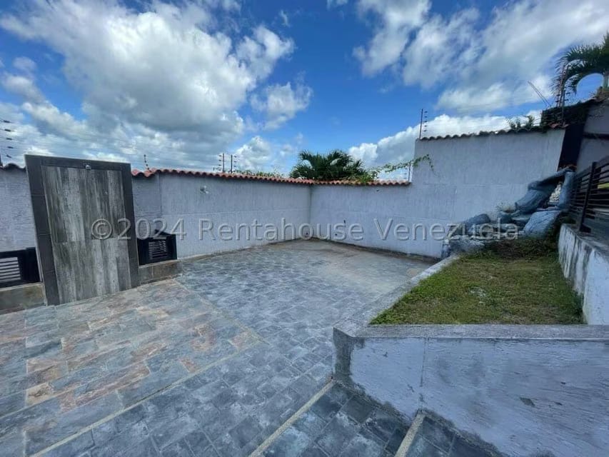 Casa (1 Nivel) en Venta en Bosques de la Lagunita, Distrito Metropolitano - 81