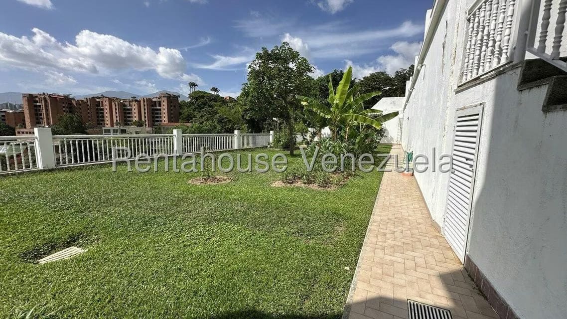 Casa (Multipes Niveles) en Venta en La Tahona, Distrito Metropolitano - 30