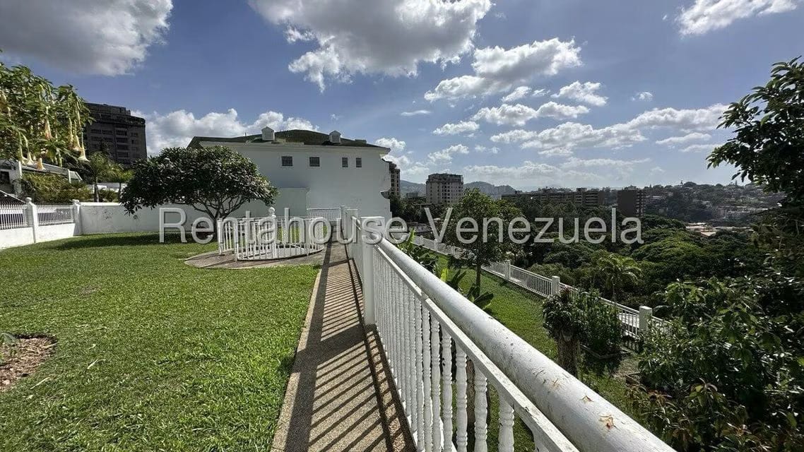 Casa (Multipes Niveles) en Venta en La Tahona, Distrito Metropolitano - 41