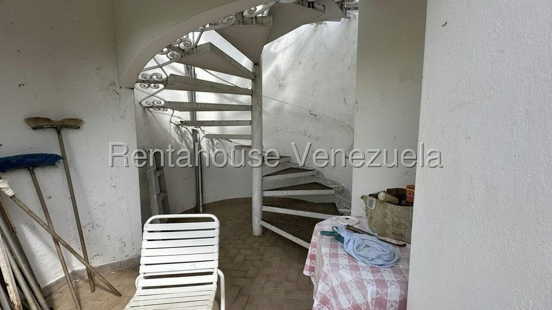Casa (Multipes Niveles) en Venta en La Tahona, Distrito Metropolitano - 55