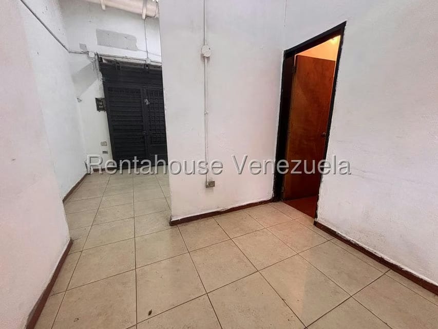 Casa (1 Nivel) en Venta en Centro, Lara - 5