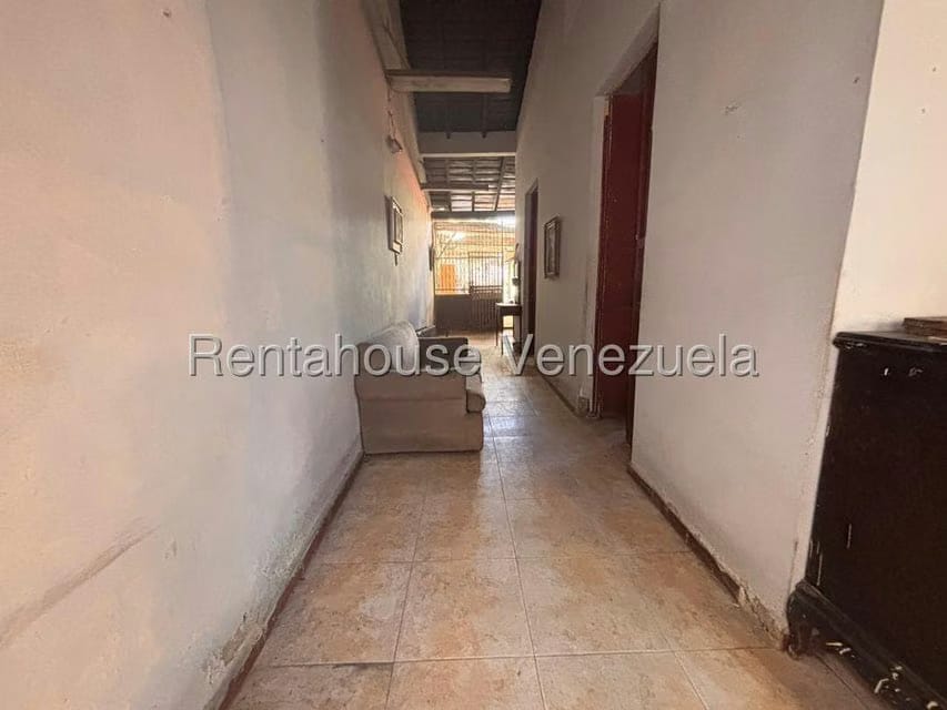 Casa (1 Nivel) en Venta en Centro, Lara - 10