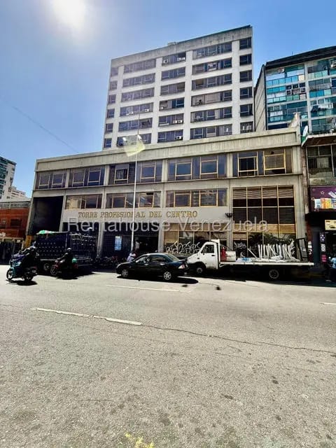 Comercial (Oficina) en Alquiler en Parroquia Santa Rosalia, Distrito Metropolitano