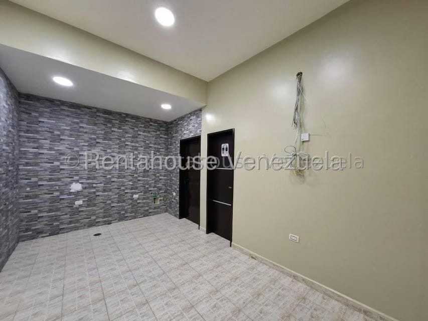Comercial (Local Comercial) en Venta en San Ignacio, Aragua - 12