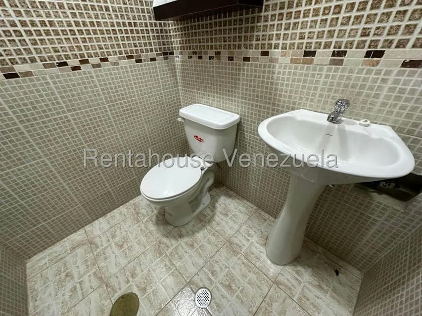 Comercial (Local Comercial) en Venta en San Ignacio, Aragua - 13