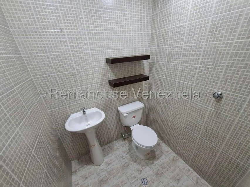 Comercial (Local Comercial) en Venta en San Ignacio, Aragua - 15